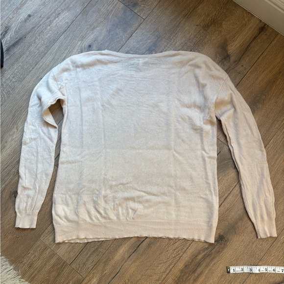 Joie Cashmere Beige Cream Pink Striped Sweater Size Large - Picture 10 of 11